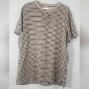 Eddie Bauer Outdoor Gray Polo Short Sleeve Striped Tee. Size Large. 100% Cotton.